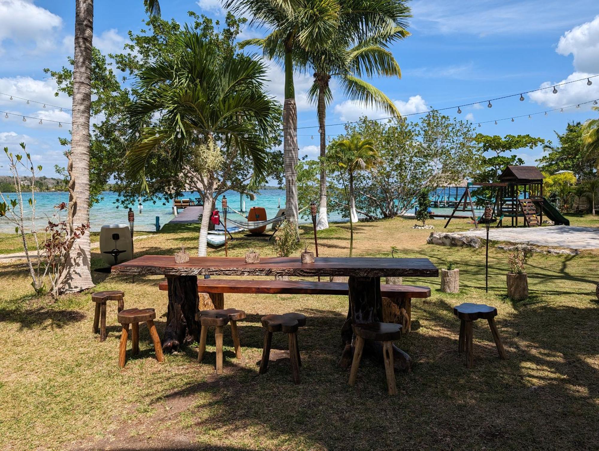 Cabana Con Muelle Privado En La Laguna De Bacalar Exterior photo